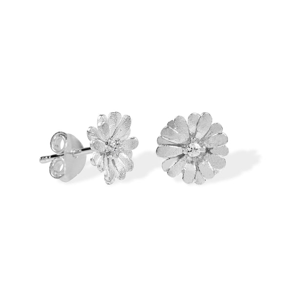 Marguerit ørestikker  sterlingsølv med kubisk zirkonia.