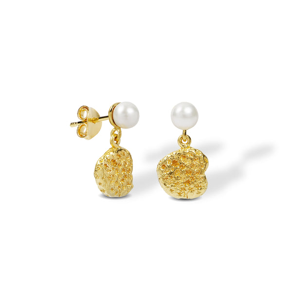 Gold-plated sterling silver earrings with freshwater pearls and coral motif 'Sey Pearl'