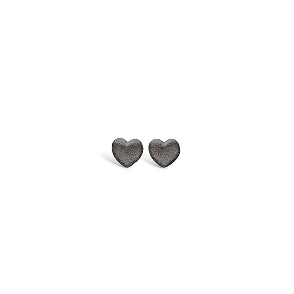 Black rhodium-plated stud with matte heart