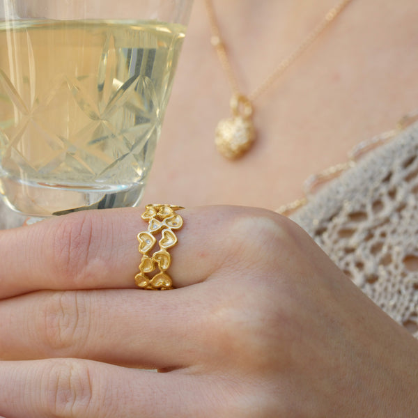 Gold-plated sterling silver ring with hearts