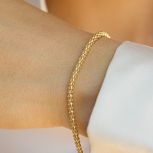Simple and chunky gold-plated silver bracelet