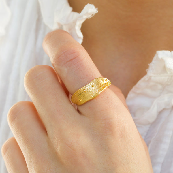 Gold-plated sterling silver ring 'Sey Weed'
