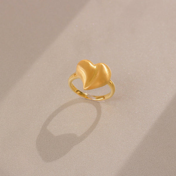 Forgyldt sterling sølv ring med chunky hjerte mat.