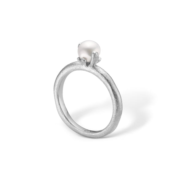 Sterling sølv perlering i klassisk design
