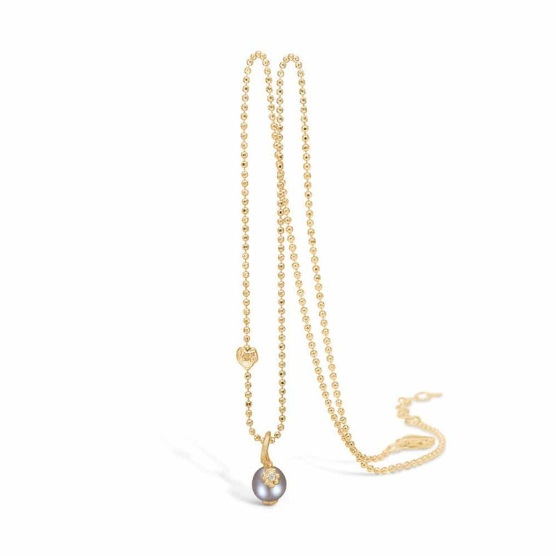 9 kt gold necklace with gray pearl