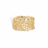 9 kt gold ring with hearts and flower pattern