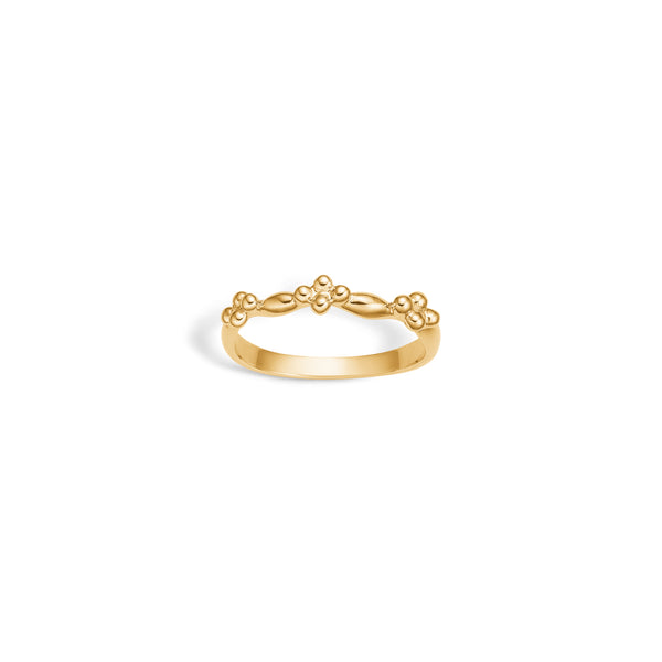 Sweet and simple 9 kt gold ring with studs