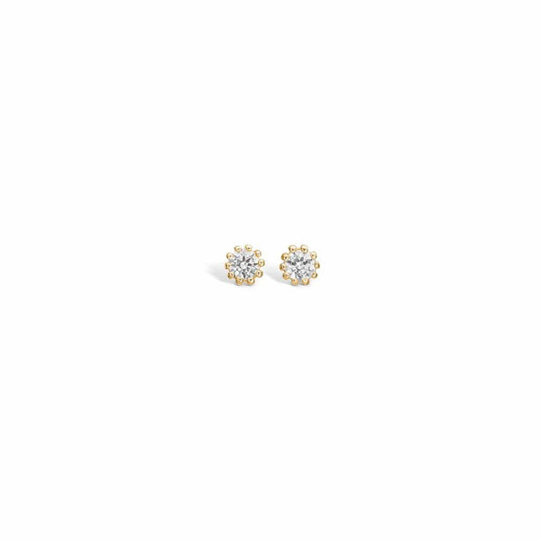 9 kt gold earrings with classic setting and cubic zirconia