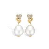 14 kt gold earrings with diamonds