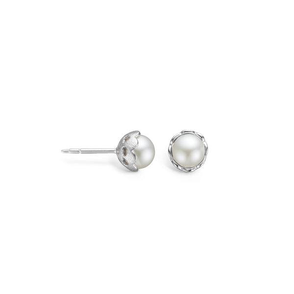 Sterling silver earrings with 6mm freshwater pearl in a matte bowl